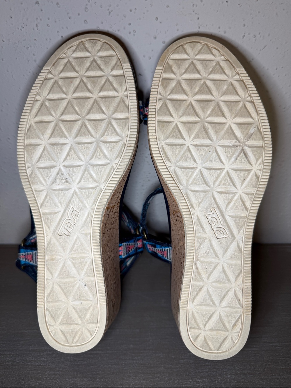 Teva Arrabelle Mosaic Leather Wedge Heel Sandals Blue Women's Size US 9 - Picture 8 of 10
